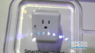 SmartThings de Samsung en el CES 2015 [upl. by Neila771]