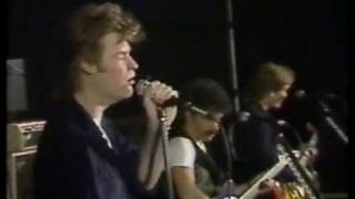 Hall amp Oates  Maneater Live 1983 [upl. by Gladi]