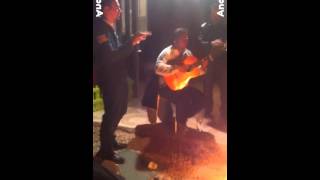 Gitan qui chante gitano cantando gipsy kings tristessa cover [upl. by Ellatsirhc]