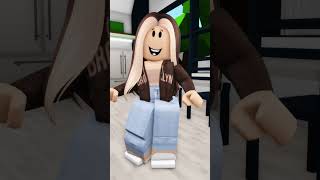 ZNALAZŁA ZŁĄ SIOSTRE BLIŹNIACZKE PO 12 LATACH PART 4 roblox shorts brookhaven [upl. by Akcirderf]