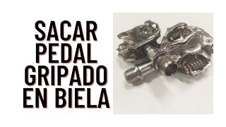 COMO SACAR PEDAL AGARRADO en BIELA  REPARAR ROSCAS PEDALES [upl. by Pilif]