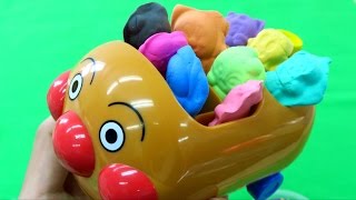 アンパンマン おもちゃアニメ アンパン号に乗せて カラフルキャラクターねんど ぐみ型 Anpanman Colorful Clay Toys [upl. by Elwina301]