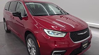 2025 Chrysler Pacifica Select Red Hot Pearlcoat New walk around for sale in Fond Du Lac Wisconsin [upl. by Natka]