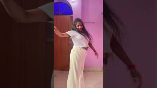 Dil kuch hor ni manda song  youtubeshorts dancevideo trending viralvideo subscribe [upl. by Boothman]