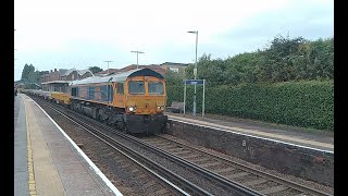 GBRf 66733 6G13 Eastleigh East Yard  Tinsley Green at Cosham 7th September 2024 [upl. by Wilkison404]