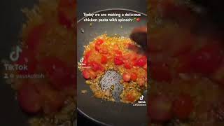 Lyouma ghadi na3mlo pasta b djaj w sbana5 🍝 food foodie recipe cookingvideo pasta [upl. by Anahsek44]