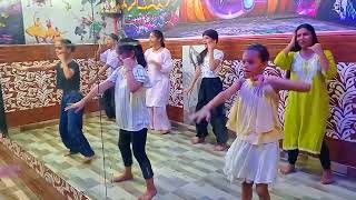 kajra re  dance performance  full classes  choreography tanmay popper ARIYAN DANCE ACADEMY GROUP [upl. by Pittman]