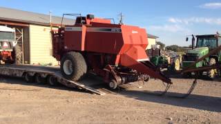 Hesston 4910 4x4 baler [upl. by Amrak21]