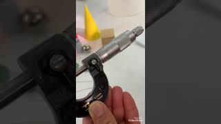 Micrometer  كيفيه القياس بالميكروميتر [upl. by Hahsia]