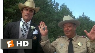 Smokey and the Bandit 510 Movie CLIP  Thats an Attention Getter 1977 HD [upl. by Arimay]