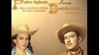 BEATRIZ ADRIANA Y PEDRO INFANTE CANTAN quotLA EUFEMIAquot [upl. by Donelle]