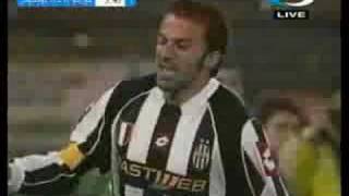 video gol del piero di tacco in juvetorino [upl. by Haodnanehs]