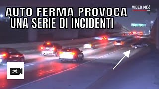 Auto ferma provoca una serie di tamponamenti [upl. by Maier870]