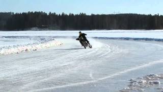 CR500AF 02 iceroadracing [upl. by Assirok]