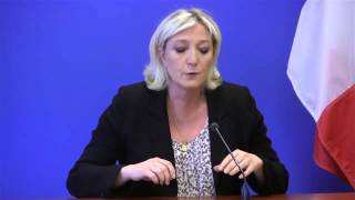 Municipales 2014  Conférence de presse de Marine Le Pen [upl. by Aihsei546]