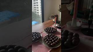 Want to make super healthy delicious protein balls youtubeshorts energyballs trending recipe [upl. by Anaibib]