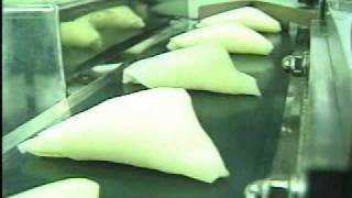 サモサ成形機 Samosa Making Machine SAM25HT [upl. by Notlrac262]