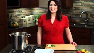 How to Make Stuffed Peppers with Betty Crocker [upl. by Kovacev]