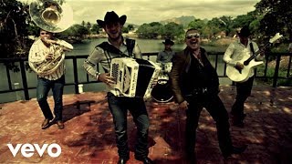 Calibre 50  Qué Tiene De Malo ft El Komander [upl. by Sudnac871]