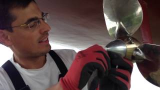 Featherstream 3blade propeller installation [upl. by Annot]