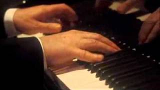 Barenboim  Beethoven piano sonata op 2 no 1 movement 4 [upl. by Salkcin]