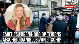 Intense Emoties tijdens het Afscheid van Daniëlle van t Schip [upl. by Ellesirg]