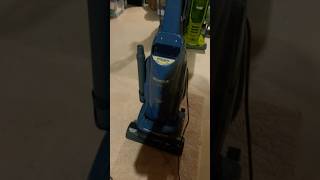 Kenmore progressive inteliclean with direct drive 116 Upright Vacuum vacuum shorts [upl. by Ocirne]