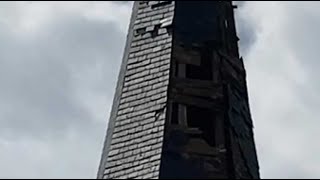 VIDÉO En LoiretCher la foudre a fait des dégâts népargnant pas le clocher dune église [upl. by Elke570]