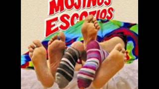 Mojinos Escozios  La invasión de las ladillas enfuresidas feat JM Casañ y Pau Donés [upl. by Niala]