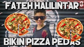 Fateh Halilintar Bikin Pizza Pedes [upl. by Leibman371]