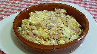 Cómo hacer unos huevos revueltos Receta fácil ideal para el desayuno [upl. by Aneroc]