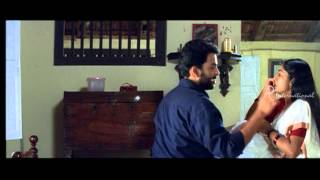 Nanthanam Malayalam Movie  Malayalam Movie  Prithviraj  Shows Love amp Concern for  Navya Nair [upl. by Aicilas217]