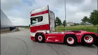 Scania R560 King of the road [upl. by Kinghorn]