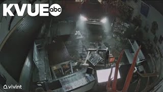 Gun store in North Texas destroyed during robbery [upl. by Lay933]