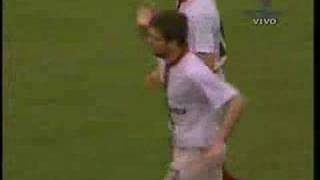 GLORIOSO NEWELLS OLD BOYS GOLAZO DE MARINO CONTRA QUILMES [upl. by Ylrebme]