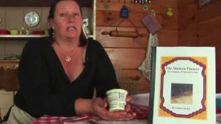 Natural Health amp Hygiene  How to Treat a Yeast Infection Naturally [upl. by Llehsal]