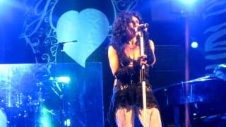 Giusy Ferreri  Ma il cielo è sempre più blu live in Piacenza 14072010  HD [upl. by Susejedairam719]