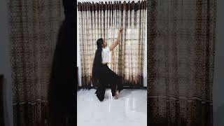 සරත්සඳේ dancingcover foryoupage😍 [upl. by Enamrej]