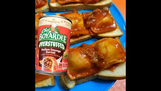 eat Chef Boyardee Overstuffed Ravioli on Toast Bread [upl. by Hance]