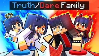 Having a TRUTH or DARE FAMILY in Minecraft [upl. by Nna]