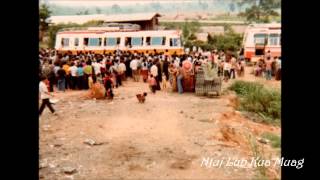 Ntiv Nplaib Sib Ncaim  Classic Hmong Song [upl. by Anehsat]