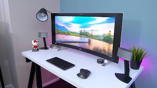 Minimalist Desk Tour [upl. by Roze46]