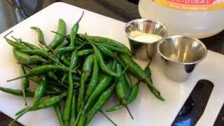 Thai Green Chili Sauce los chilis de arbol  One Minute Recipes [upl. by Cheston44]