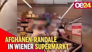 AfghanenRandale in Wiener Supermarkt  Video zeigt alles [upl. by Itsyrk]