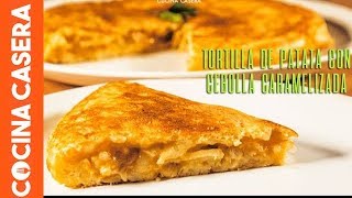 Tortilla de Patatas con Cebolla Caramelizada [upl. by Suoivatnod437]