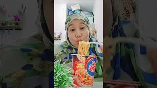 Malammalam makan popmie siapa takut‼️ mpokalfa gagaldiet dietsantuy mukbang mie shortfeed [upl. by Lightfoot226]