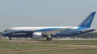 Boeing 787 Dreamliner Landing at AirVenture Oshkosh [upl. by Fahey]