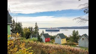 Chalets du Parc Gaspé Forillon Gaspésie Chalet à louer [upl. by Nosneh]