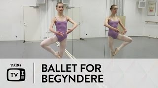 Emmas Balletskole Sådan laver du en pirouette [upl. by Hen]