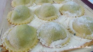 HOMEMADE Ravioli di Ricotta e Spinaci con ricotta fatta in casa [upl. by Gnolb]